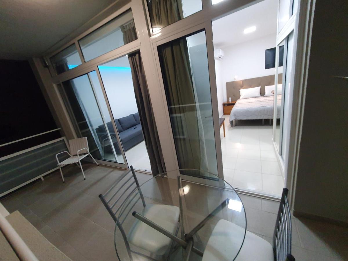 פונשל Apartamentos Navio Azul מראה חיצוני תמונה