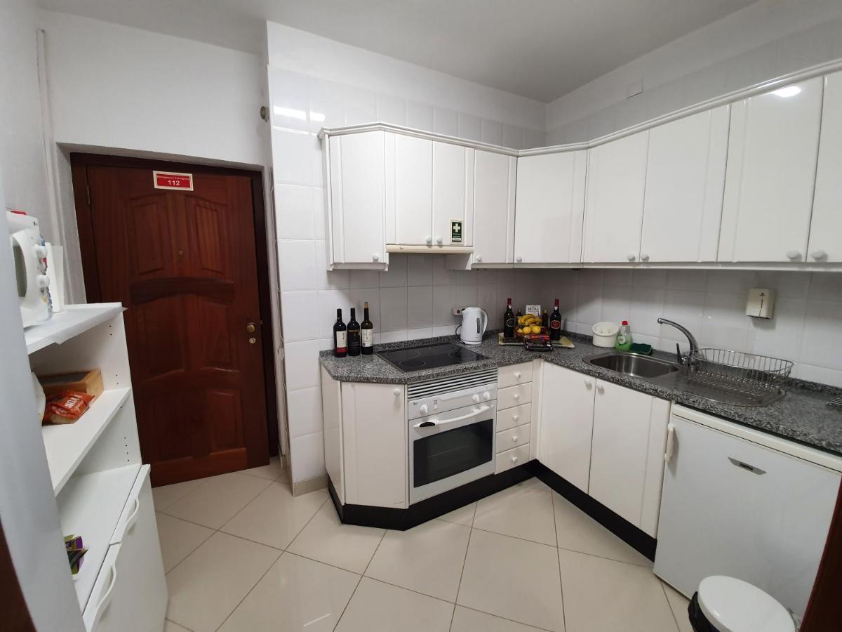 פונשל Apartamentos Navio Azul מראה חיצוני תמונה